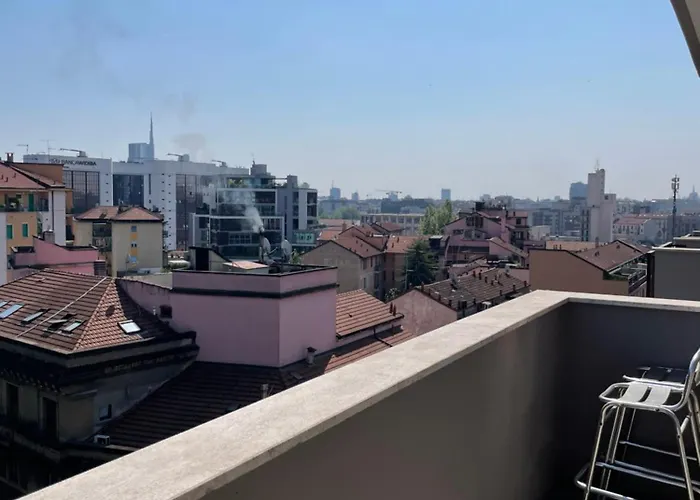 Trilocale Con Vista E Due Bagni Vicino Citylife